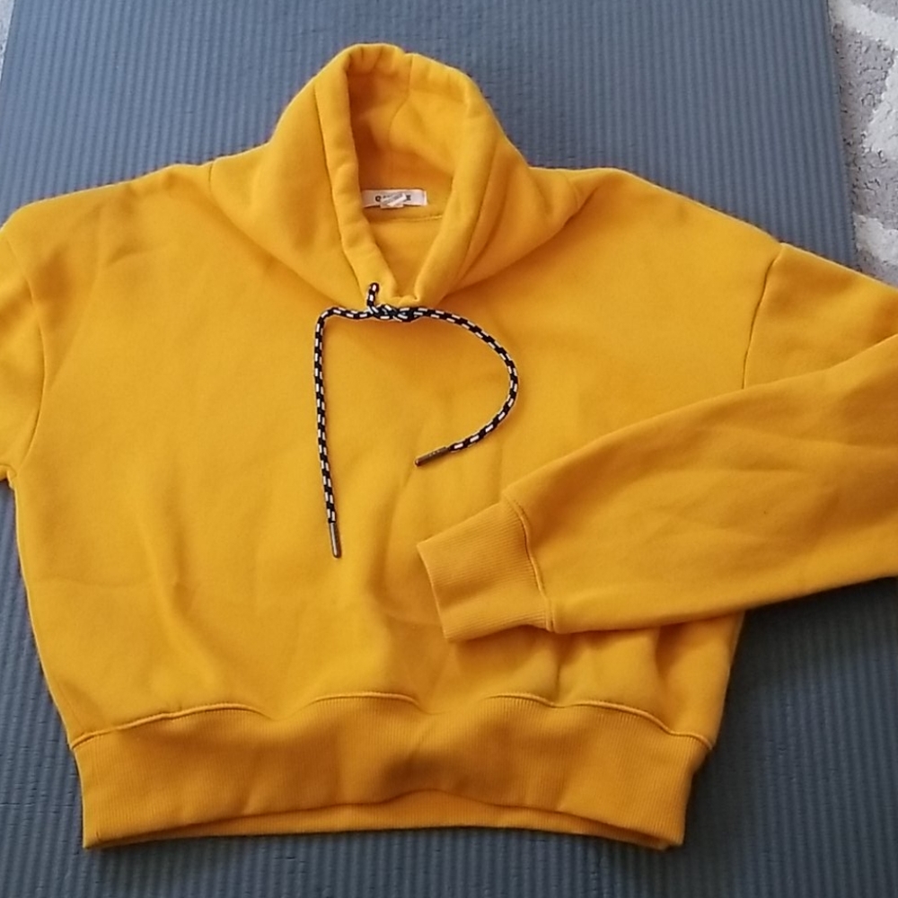 Crop sweatshirt
